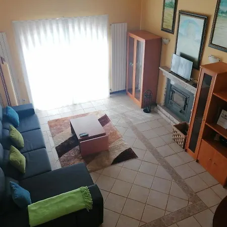 Casa Travessa Da Quinta בית נופש מונדים דה בסטו