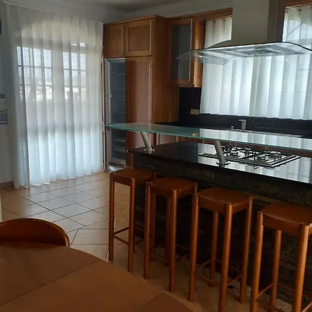 בית נופש Casa Travessa Da Quinta *