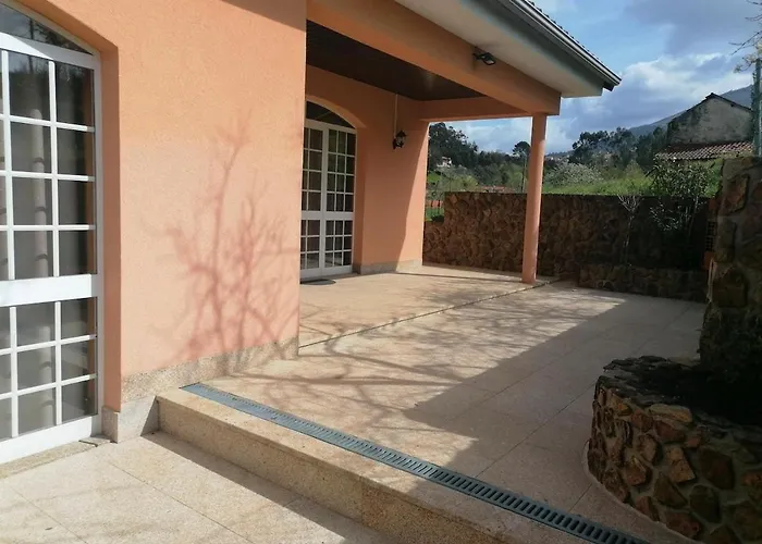 Casa Travessa Da Quinta 度假居 *