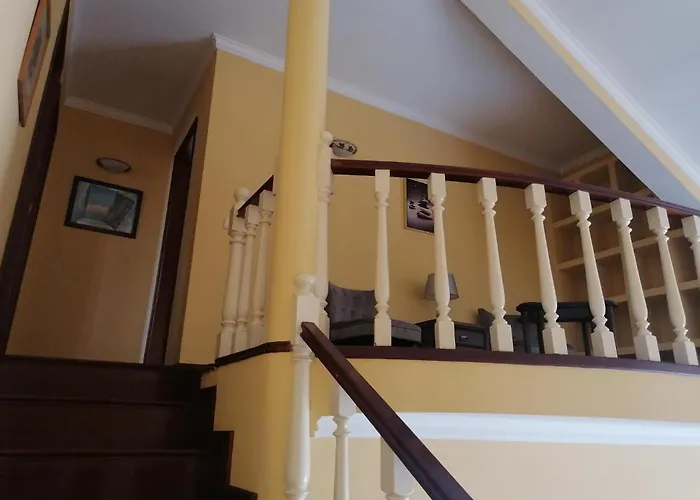 Casa Travessa Da Quinta 度假居 *